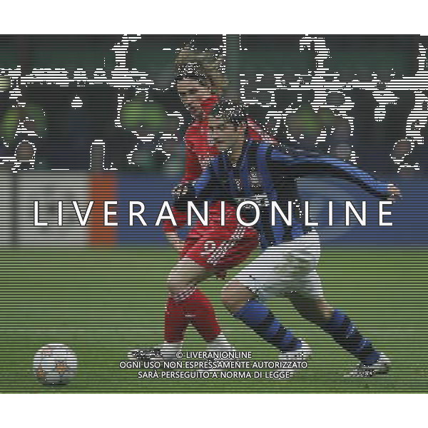 Milano 11-03-2008 champions league 2007/08 inter-liverpool 0:1 nella foto fernando torres e cristian chivu ph marco luzzani/ag aldo liverani s.a.s.