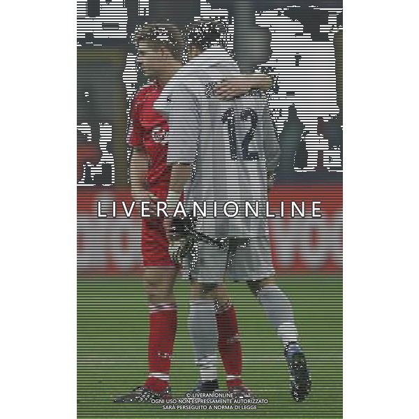 Milano 11-03-2008 champions league 2007/08 inter-liverpool 0:1 nella foto steven gerrard e julio cesar ph marco luzzani/ag aldo liverani s.a.s.