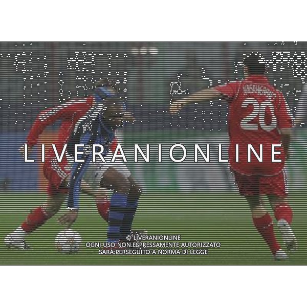 Milano 11-03-2008 champions league 2007/08 inter-liverpool 0:1 nella foto patrick vieira, fernando torres e javier mascherano ph marco luzzani/ag aldo liverani s.a.s.