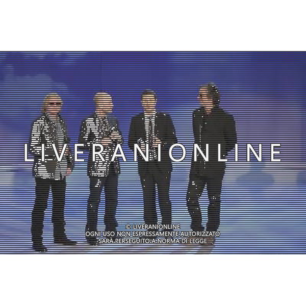 IL GRUPPO DEI \' R.E.M.\' CON FABIO FAZIO TRASMISSIONE: \' CHE TEMPO CHE FA\' MILANO, 16/03/2008 FOTO ANTONIO SORANO - ag. Aldo Liverani sas 