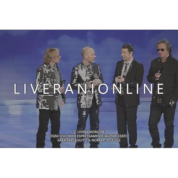 IL GRUPPO DEI \' R.E.M.\' CON FABIO FAZIO TRASMISSIONE: \' CHE TEMPO CHE FA\' MILANO, 16/03/2008 FOTO ANTONIO SORANO - ag. Aldo Liverani sas 