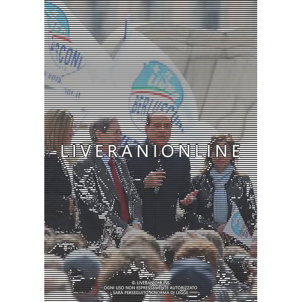 MILANO 31 MARZO 2008 MANIFESTAZIONE DEL PARTITO PENSIONATI CON CARLO FATUZZO E CANDIDATO PREMIER PDL SILVIO BERLUSCONI. NELAL FOTO: LAURA RAVETTO CARLO FATUZZO SILVIO BERLUSCONI E CRISTINA FATUZZO PH FRANKY-AG ALDO LIVERANI