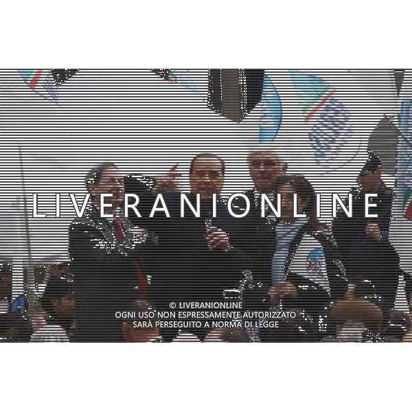 MANIFESTAZIONE DEL PARTITO PENSIONATI CON SILVIO BERLUSCONI MILANO, 31/03/2008 - PIAZZA DUOMO FOTO ANTONIO SORANO/AG ALDO LIVERANI SAS