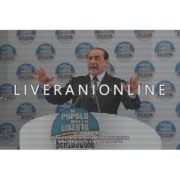 Campagna Elettorale di Berlusconi 2008 Teatro Nuovo di Torino 31-03-2008 Nella foto: Silvio Berlusconi ©Alessandro Falzone/Press Photo/Ag. Aldo Liverani