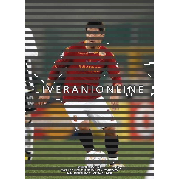 Roma - Manchester United (0-2) Stadio Olimpico - 01 / 04 / 2008 - Uefa Champions League 2007/2008 - Quarti di finale - andata nella foto: David PIZARRO ph Corradetti / ag. Aldo Liverani