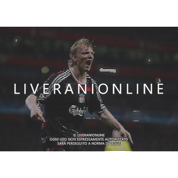 Dirk Kuyt of Liverpool celebrates his gol, 1-1 Arsenal v Liverpool, Quarter Final Champions League, First Leg, The Emirates Stadium, London, Date 02/04/2008, Picture by Ian Kington (IPS PHOTO AGENCY)/Ag. Aldo Liverani Sas - ONLY ITALY - EDITORIAL USE ONLY - 