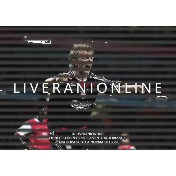 Dirk Kuyt of Liverpool celebrates his gol, 1-1 Arsenal v Liverpool, Quarter Final Champions League, First Leg, The Emirates Stadium, London, Date 02/04/2008, Picture by Ian Kington (IPS PHOTO AGENCY)/Ag. Aldo Liverani Sas - ONLY ITALY - EDITORIAL USE ONLY - 