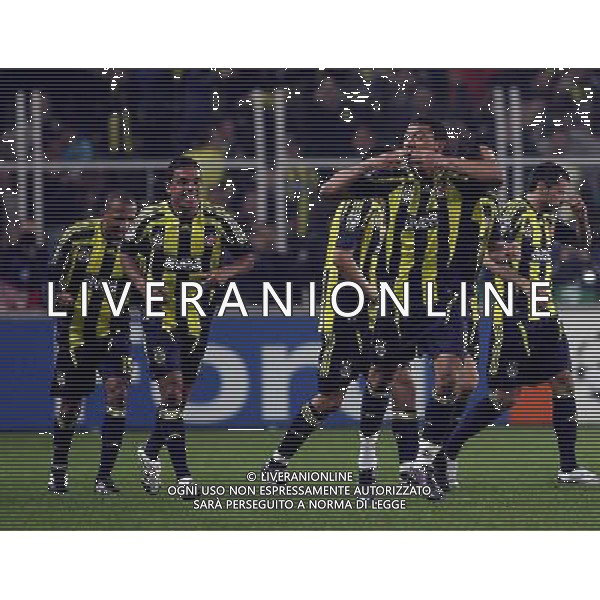 The joy of Colin Kazõm-Richards of Fenerbahce after the equaliser Fenerbahce v Chelsea -CHAMPIONS LEAGUE QUARTER-FINAL FIRST LEG at the Sukru Saracoglu stadium in Istanbul (Turkey) on 02/04/2008 Picture By Marcello Pozzetti©IPS - Photo Agency/Ag. Aldo Liverani sas - ONLY ITALY - EDITORIAL USE ONLY - 