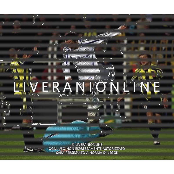 Ricardo Carvalho of Chelsea Fenerbahce v Chelsea -CHAMPIONS LEAGUE QUARTER-FINAL FIRST LEG at the Sukru Saracoglu stadium in Istanbul (Turkey) on 02/04/2008 Picture By Marcello Pozzetti©IPS - Photo Agency/Ag. Aldo Liverani sas - ONLY ITALY - EDITORIAL USE ONLY - 