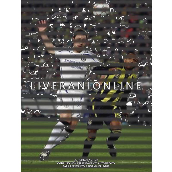 John Terry, the Captain of Chelsea and Mehmet Aurelio Fenerbahce v Chelsea -CHAMPIONS LEAGUE QUARTER-FINAL FIRST LEG at the Sukru Saracoglu stadium in Istanbul (Turkey) on 02/04/2008 Picture By Marcello Pozzetti©IPS - Photo Agency/Ag. Aldo Liverani sas - ONLY ITALY - EDITORIAL USE ONLY - 