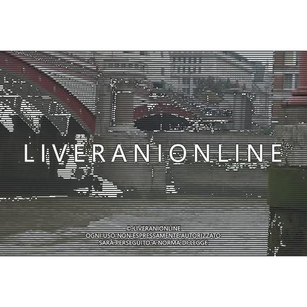 LONDRA NELLA FOTO BLACKFRIARS BRIDGE londra DOVE FU TROVATO IL CADAVERE DEL BANCHIERE CALVI FOTO ALDO LIVERANI IFC