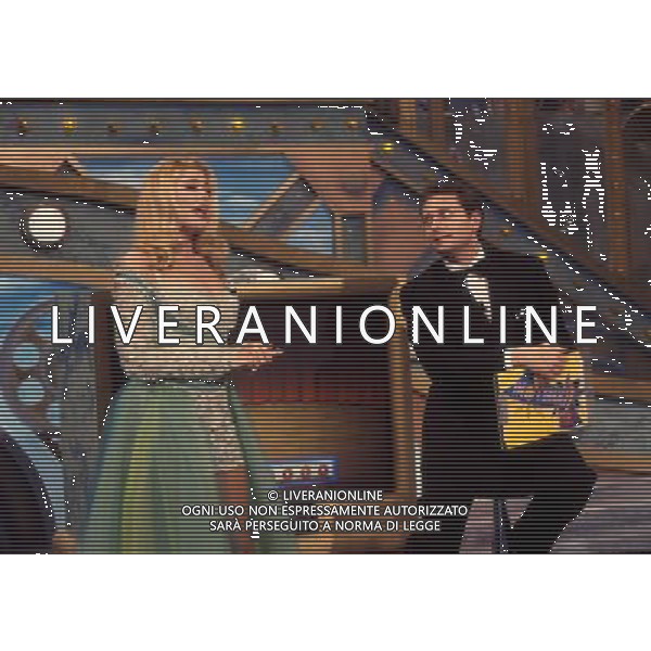 TRASMISSIONE TELEVISIVA\' I CERVELLONI\' CON PAOLO BONOLISE WENDY WINDHAM 1994/95 NELLA FOTO PAOLO BONOLISE WENDY WINDHAM AG ALDO LIVERANI