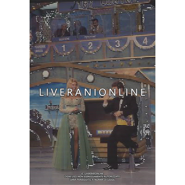 TRASMISSIONE TELEVISIVA\' I CERVELLONI\' CON PAOLO BONOLISE WENDY WINDHAM 1994/95 NELLA FOTO PAOLO BONOLIS E WENDY WINDHAM AG ALDO LIVERANI