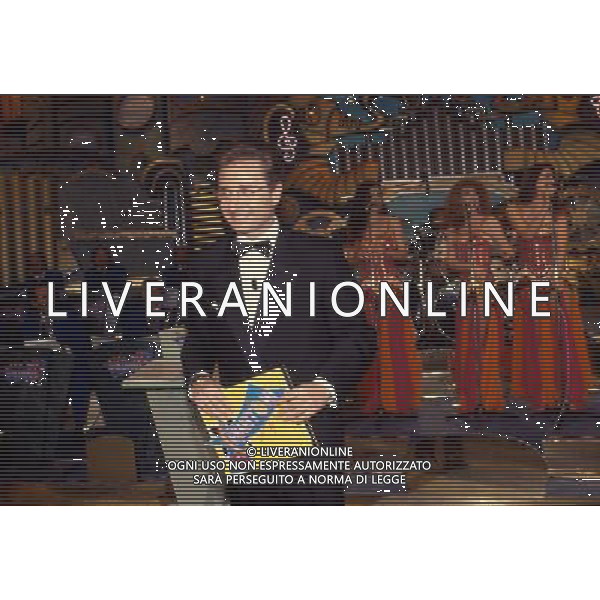 TRASMISSIONE TELEVISIVA\' I CERVELLONI\' CON PAOLO BONOLISE WENDY WINDHAM 1994/95 NELLA FOTO PAOLO BONOLIS AG ALDO LIVERANI