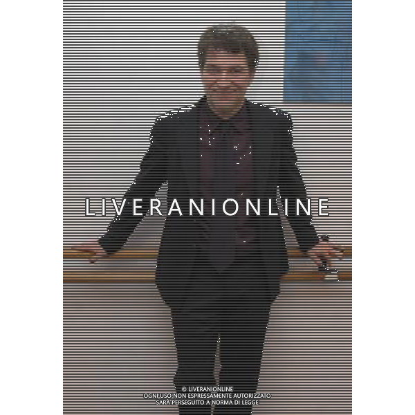 MILANO 8/3/2008 TEATRO CARCANO CORSO DI PORTA ROMANA CONFERENZA STAMPA PRESENTAZIONE DELLO SPETTACOLO TEATRALE: -TUTTA COLPA DI GARIBALDI- REGIA DI SERGIO FANTONI NELLA FOTO GIOELE DIX FOTO MARIO ROMANO/AG ALDO LIVERANI