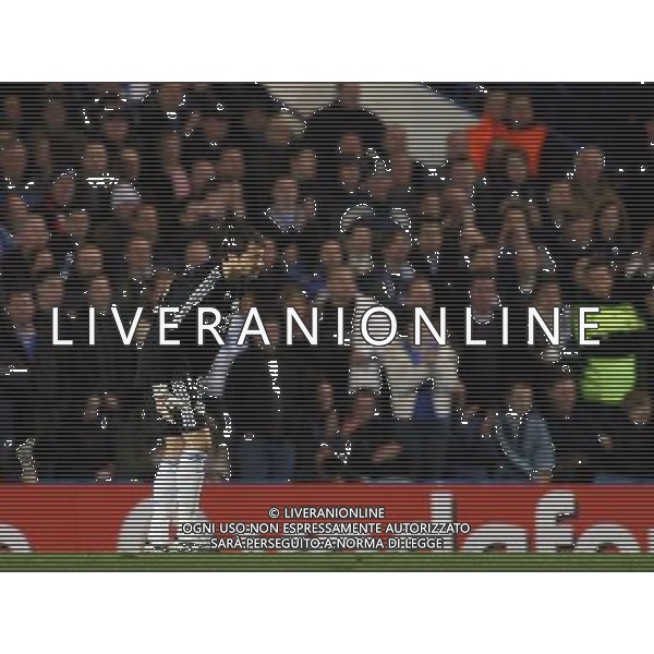 Carlo Cudicini of Chelsea injured and substituted in Chelsea vs Fenerbahce as Champions League QOF 2nd Leg at Stamford Bridge in London (UK) on 08/04/2008 Picture By Marcello Pozzetti©IPS - Photo Agency/Ag. Aldo Liverani Sas - ONLY ITALY - 