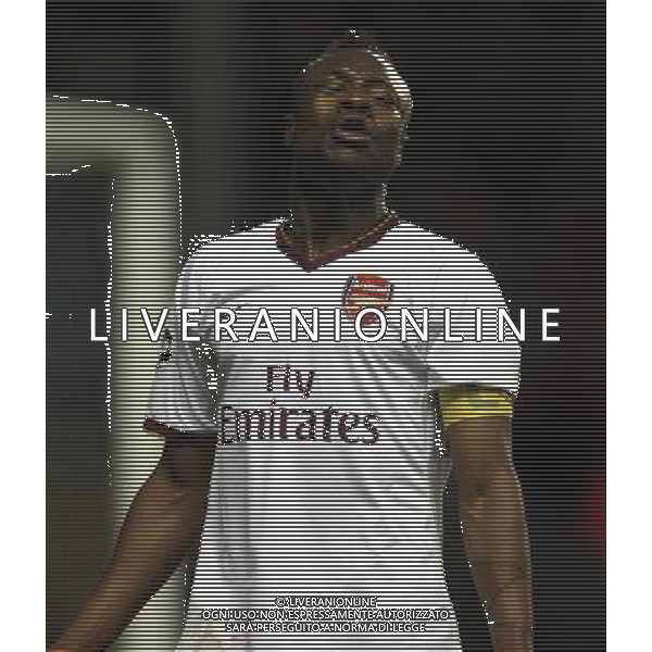 A distrought William Gallas of Arsenal as the penalty is awarded against Kolo Toure of Arsenal,Liverpool v Arsenal, UEFA Champions League, Quarter Final, L2, Anfield, Liverpool, Date 08/04/2008 Picture by Marc Atkins(IPS PHOTO AGENCY)/Ag. Aldo Liverani Sas - ONLY ITALY -