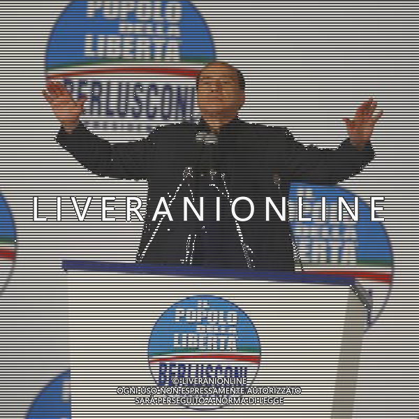 Comizio di Silvio Berlusconi a Palermo 6 aprile 2008 © Giacomo Costa - ag. Aldo Liverani sas