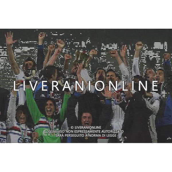 Atalanta - Sampdoria Finale Ritorno Coppa Italia Primavera Tim Cup 10/04/2008 nella foto esultanza festeggiamenti dei giocatori della Sampdoria vincitori della Coppa Agenzia Aldo Liverani sas