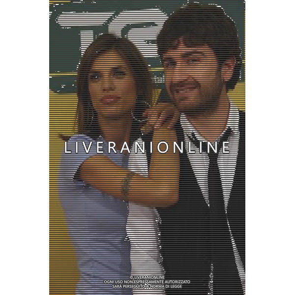 ELISABETTA CANALIS -- ALESSANDRO SIANI MILANO 11-04-08 A TRL LIVE@MTV PER LA PRESENTAZIONE DEL LORO FILM: \' LA SECONDA VOLTA NON SI SCORDA MAI\' FOTO ANTONIO SORANO/AG ALDO LIVERANI sas
