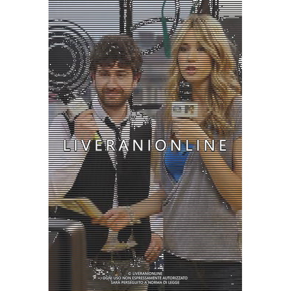 ALESSANDRO SIANI - ELENA SANTARELLI MILANO 11-04-08 A TRL LIVE@MTV PER LA PRESENTAZIONE DEL LORO FILM: \' LA SECONDA VOLTA NON SI SCORDA MAI\' FOTO ANTONIO SORANO/AG ALDO LIVERANI sas