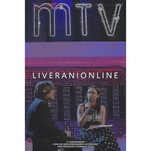 MILANO 16/4/2008 STUDI TELEVISIVI MTV VIA G. BELLI, 14 PRESENTAZIONE DEL VARIETA\': -STASERA NIENTE MTV- NELLA FOTO AMBRA ANGIOLINI CON L\' AMMINISTRATORE DELEGATO DI MTV ANTONIO CAMPO DALL\' ORTO FOTO MARIO ROMANO/AG ALDO LIVERANI