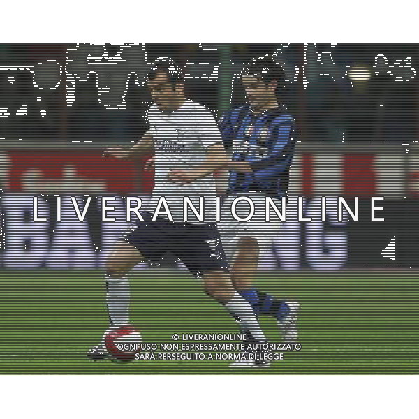 milano 16/4/2004 stadio meazza inter-lazio coppa italia tim nella foto pandev e chivu foto luzzani/ag aldo liverani