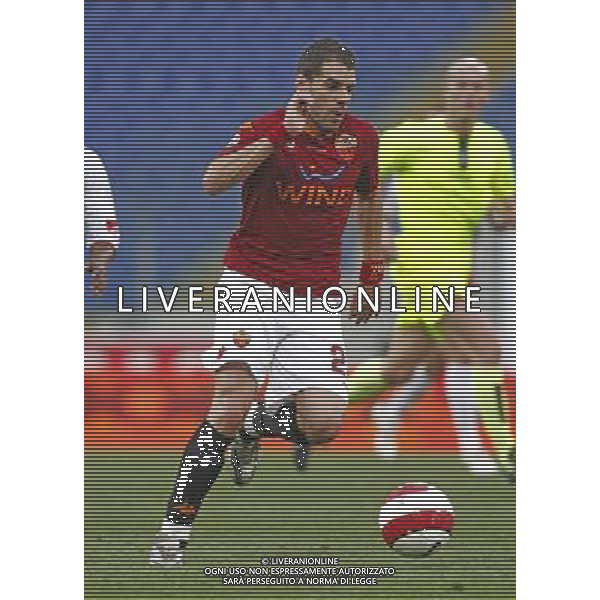 Roma - Stadio Olimpico - 16 / 04 / 2008 - TIM CUP 2007/2008 - Semifinale andata - Roma Vs Catania (1-0) - nella foto: Simone PERROTTA ph Corradetti / ag. Aldo Liverani