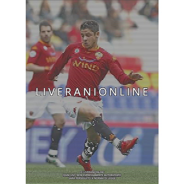 Roma - Stadio Olimpico - 16 / 04 / 2008 - TIM CUP 2007/2008 - Semifinale andata - Roma Vs Catania (1-0) - nella foto: Cicero Joao De Cezare \'CICINHO\' ph Corradetti / ag. Aldo Liverani