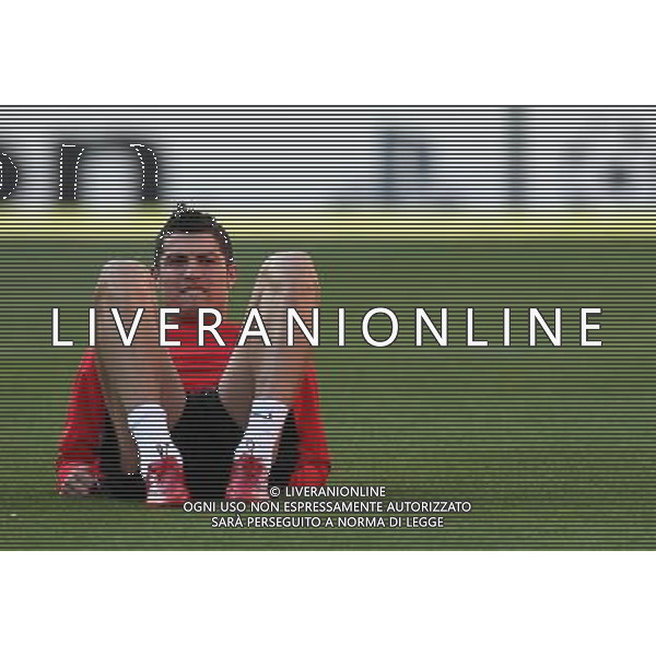Cristiano Ronaldo of Manchester United stretches during training , Manchester United Training session the day before match between , Barcelona v Manchester United, UEFA Champions League, Semi Final, First Leg, Camp Nou, Barcelona, Date 220408, Picture by Ian Kington mobile 07884001265, (IPS PHOTO AGENCY) AGENZIA ALDO LIVERANI SAS - ONLY ITALY - EDITORIAL USE ONLY 