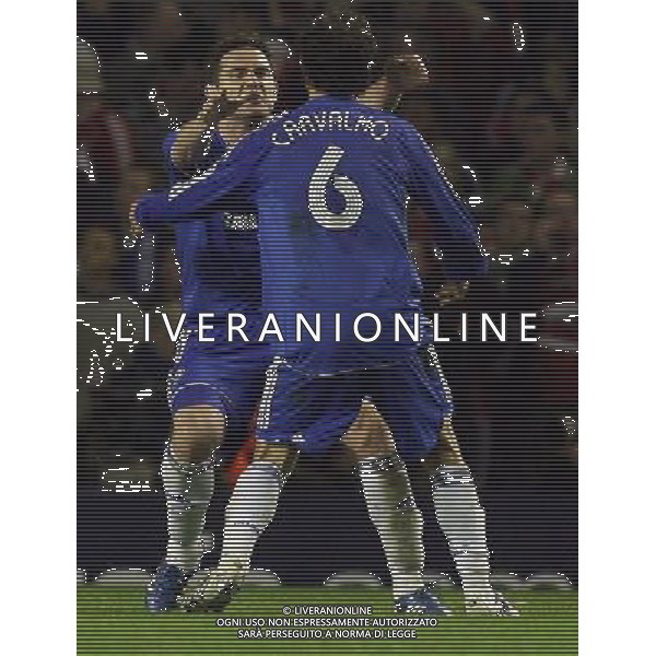 Frank Lampard of Chelsea celebrates the away goal in Liverpool v Chelsea FC : Champions League Semifinal First Leg at Anfield in Liverpool (UK) on 22/04/2008 Picture By Marcello Pozzetti ©IPS - Photo Agency :21 Delisle Road London SE28 0JD mobile: 07973 308 835 AGENZIA ALDO LIVERANI SAS - ONLY ITALY - EDITORIAL USE ONLY