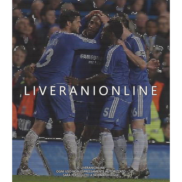 esultanza - Didier Drogba of Chelsea celebrates Chelsea - Liverpool Champions League, SemiFinale, Second Leg, (First Leg 1-1), Stamford Bridge, London, Date 30/04/2008 Picture by marcello pozzetti (IPS PHOTO AGENCY)/Ag. Aldo Liverani sas -ONLY ITALY - EDITORIAL USE ONLY - 