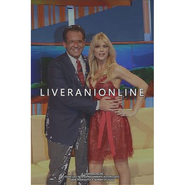 ROMA 07 05 2008 PRIMA PUNTATA DELLA TRASMISSIONE SCOMMETTIAMO CHE NELLA FOTO MATILDE BRANDI - ALESSANDRO CECCHI PAONE © PASQUINO - AG. ALDO LIVERANI SAS