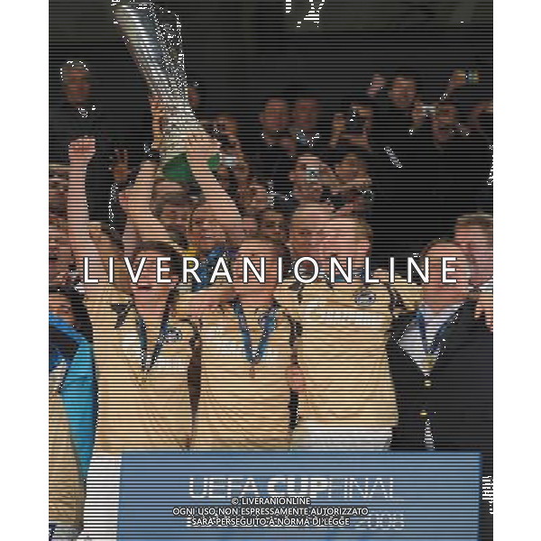 Coppa UEFA 2008 Finale Manchester - 14.05.2008 Zenit San Pietroburgo-Rangers Glasgow Nella Foto: TYMOSCHUK ANATOLIY ALZA LA COPPA Ph.Vitez-Ag. Aldo Liverani