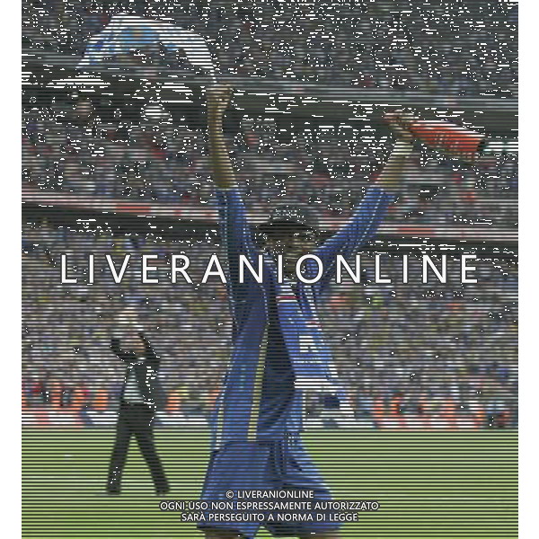 Portsmouth\'s Nigerian footballer Nwankwo Kano during celebrations , 0-1 , Cardiff City v Portsmouth, FA Cup Final, Wembley Stadium, London , Date 170508, Picture by Ian Kington mobile 07884001265, (IPS PHOTO AGENCY) - 21 Delisle road - London SE28 0JD- tel: 020 88 55 1 008 - fax: 020 88 55 1037 - ISDN: 020 88 55 1039 English Premier and Football League images are only to be used in an editorial context, images are not allowed to be published on another internet site unless a licence has been obtained from DataCo Ltd +44 207 864 9121. AG ALDO LIVERANI 