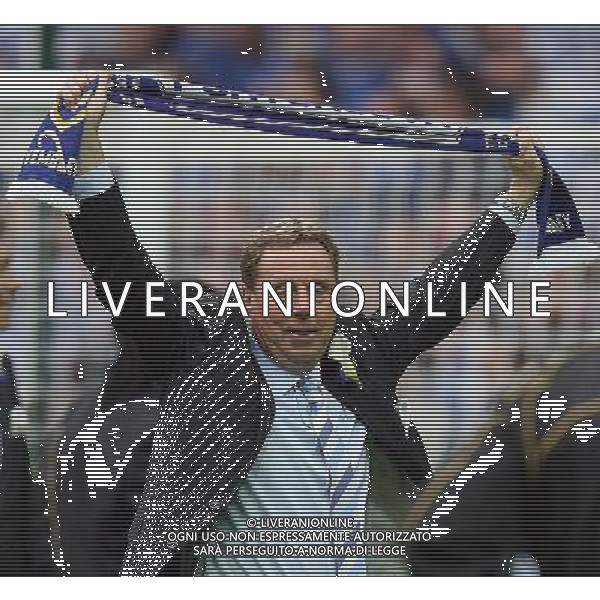 Portmsouith\'s celebrations: Harry Redknapp, manager of Portsmouth in Cardiff City vs Portsmouth for the FA Cup Final 2008 at Wembley in London (UK) on 17/05/2008 Picture By Marcello Pozzetti ©IPS - Photo Agency :21 Delisle Road London SE28 0JD mobile: 07973 308 835 AG ALDO LIVERANI 