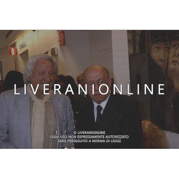 GIORGIO FORATTINI -- FEDELE CONFALONIERI MILANO LIBRERIA MONDADORI PRESENTAZIONE DEL LIBRO \'PERCHE\' PROPRIO A ME?\'DI MELANIA RIZZOLI FOTO SORANO /AG LIVERANI SAS