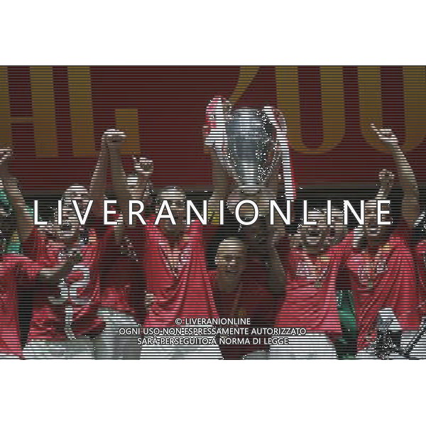 Manchester United - Chelsea Finale Champions League Mosca 21/05/2008 Festeggiamenti per la vittoria della Coppa dei giocatori del manchester nella foto Rio ferdinand con Ryan Giggs ph Luzzani/Ag. Aldo Liverani Sas