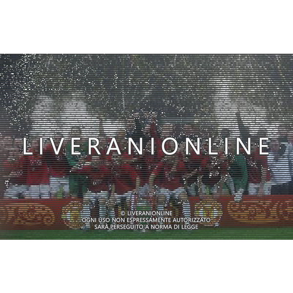 Manchester United - Chelsea Finale Champions League Mosca 21/05/2008 Festeggiamenti per la vittoria della Coppa dei giocatori del manchester nella foto la squadra in gruppo ph Luzzani/Ag. Aldo Liverani Sas