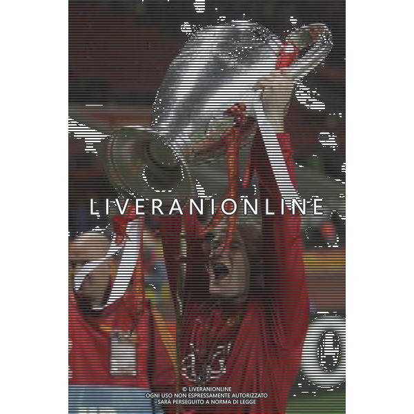 Manchester United - Chelsea Finale Champions League Mosca 21/05/2008 nella foto esultanza dei giocatori del manchester che festeggiano la vittoria - wayne rooney con la coppa ph Luzzani/Ag. Aldo Liverani Sas