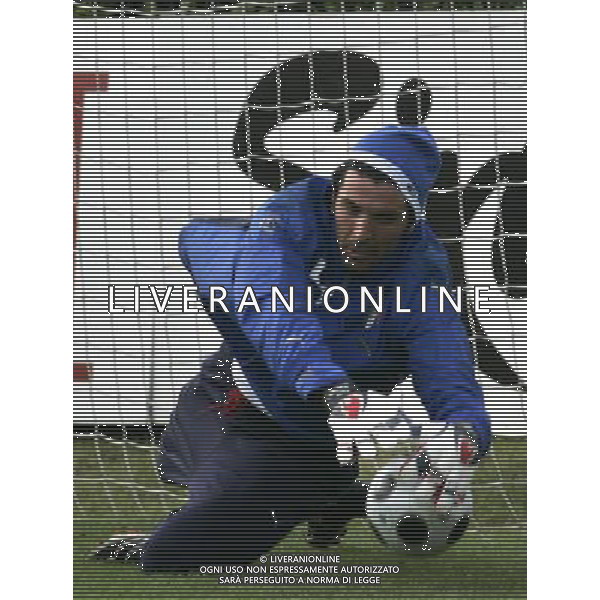 Raduno della Nazionale Italiana di Calcio a Coverciano 25/05/2008 nella foto Il portiere Gianluigi Buffon durante il primo giorno di allenamento ph bucco/Ag. Aldo Liverani Sas