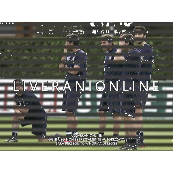 Raduno della Nazionale Italiana di Calcio a Coverciano 25/05/2008 nella foto il gruppo divertito dopo lo streep tease delle due ragazze ph bucco/Ag. Aldo Liverani Sas