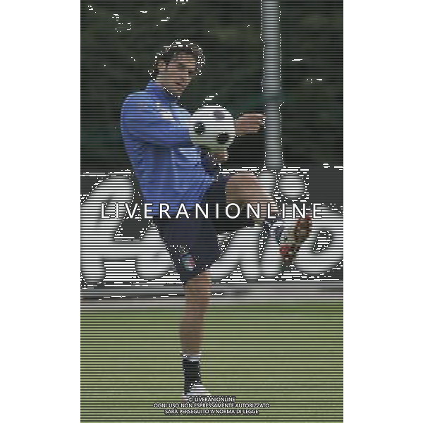 Raduno della Nazionale Italiana di Calcio a Coverciano 25/05/2008 nella foto Luca Toni durante il primo giorno di allenamento ph bucco/Ag. Aldo Liverani Sas