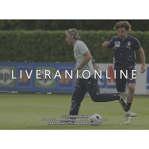 Raduno della Nazionale Italiana di Calcio a Coverciano 25/05/2008 nella foto roberto Donadoni e Pirlo andrea durante il primo giorno di allenamento ph bucco/Ag. Aldo Liverani Sas