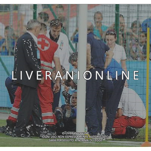 Allenamento Nazionale Italiana a Baden - 02.06.2008 Ritiro Austria Euro 2008 Nella Foto: FABIO CANNAVARO A TERRA INFORTUNATO /Ph.Vitez-Ag. Aldo Liverani