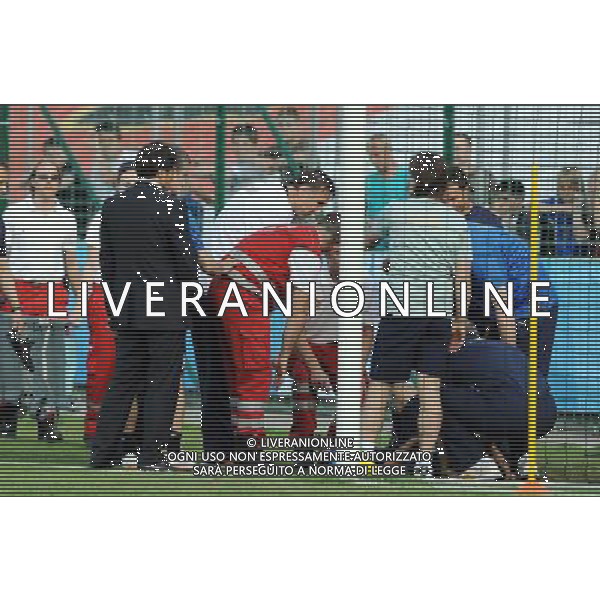 Allenamento Nazionale Italiana a Baden - 02.06.2008 Ritiro Austria Euro 2008 Nella Foto: FABIO CANNAVARO A TERRA INFORTUNATO /Ph.Vitez-Ag. Aldo Liverani