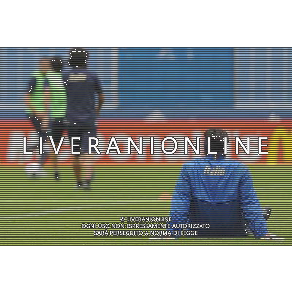 Allenamento Nazionale Italiana Baden - 05.06.2008 Nella Foto:BUFFON OSSERVA L\'ALLENAMENTO /Ph.Vitez-Ag. Aldo Liverani