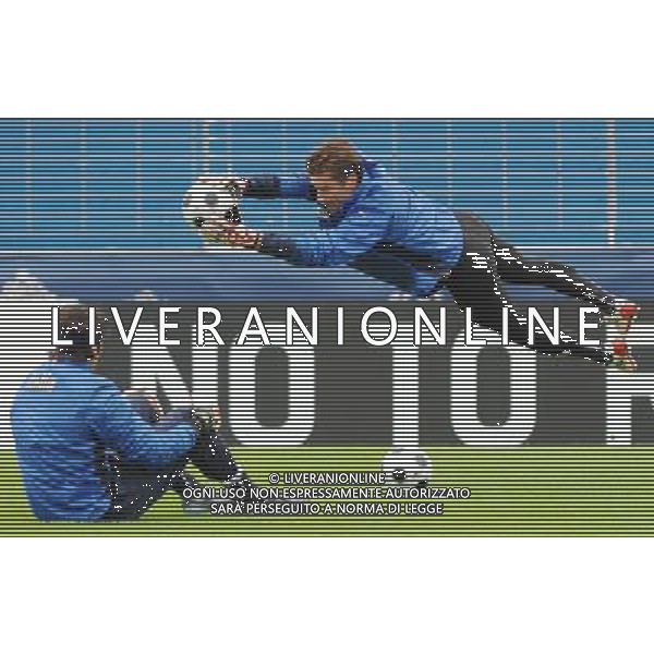 Allenamento Nazionale Italiana Baden - 05.06.2008 Nella Foto:BUFFON OSSERVA DE SANCTIS /Ph.Vitez-Ag. Aldo Liverani