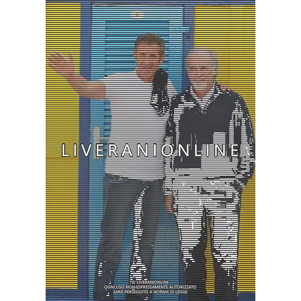 RICCIONE 7 GIUGNO 2008 PRESENTAZIONE DEL PROGRAMMA \' VELINE\' CON EZIO GREGGIO E ANTONIO RICCI. NELLA FOTO: EZIO GREGGIO E ANTONIO RICCI PH FRANCESCO-AG ALDO LIVERANI