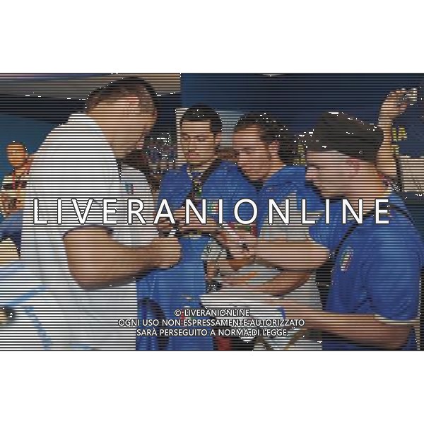 Conferenza Stampa Del Piero-Panucci-Amelia Baden - 07.06.2008 Nella Foto:AMELIA MARCO FIRMA AUTOGRAFI /Ph.Vitez-Ag. Aldo Liverani